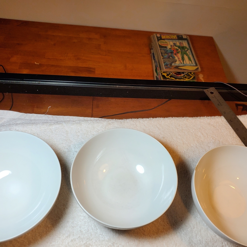Crate&Barrel Classic White Soup/Cereal Bowls Set Of 2, 7 inch 2.75" Porcelain.